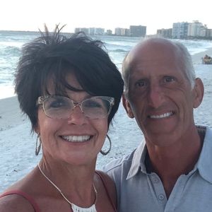 Meet your Posher, Dana